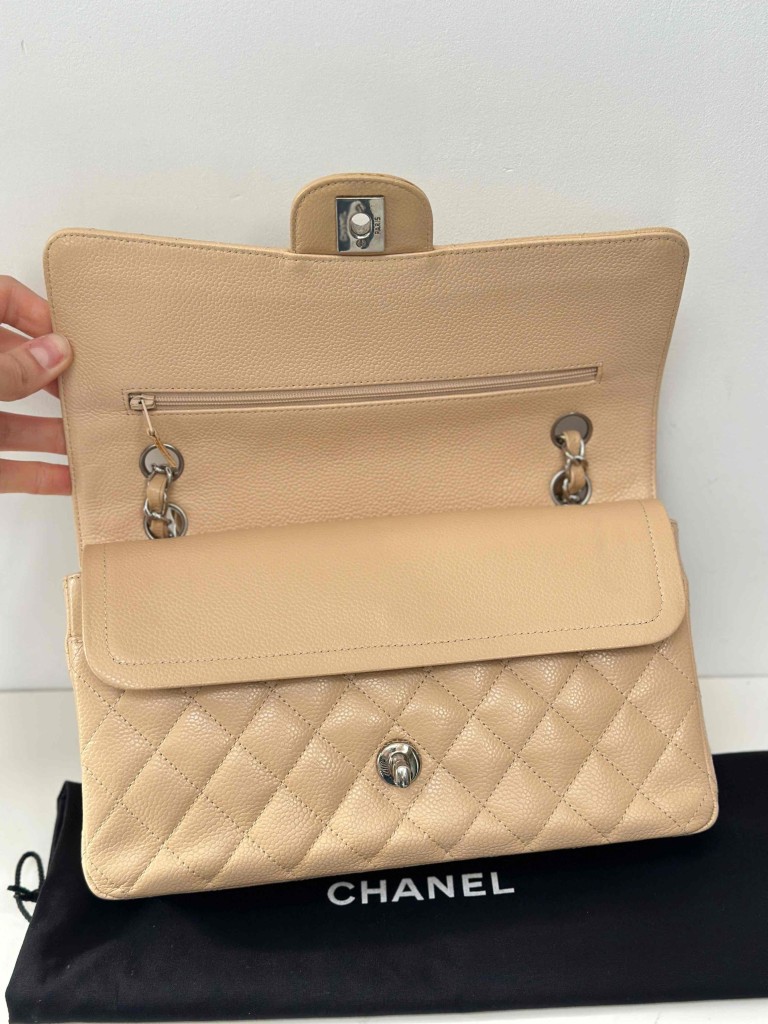 Chanel Classic Medium Double Flap torebka