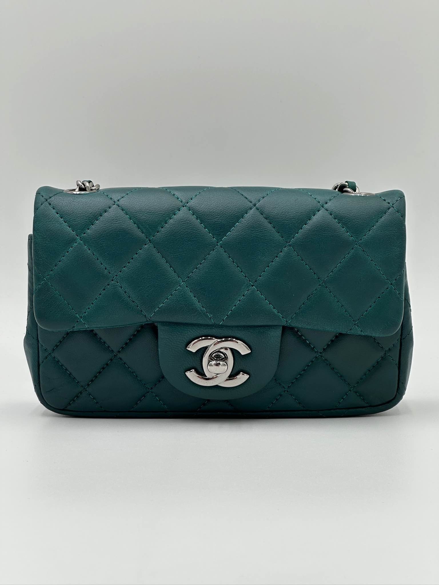 Classic Extra Mini bag