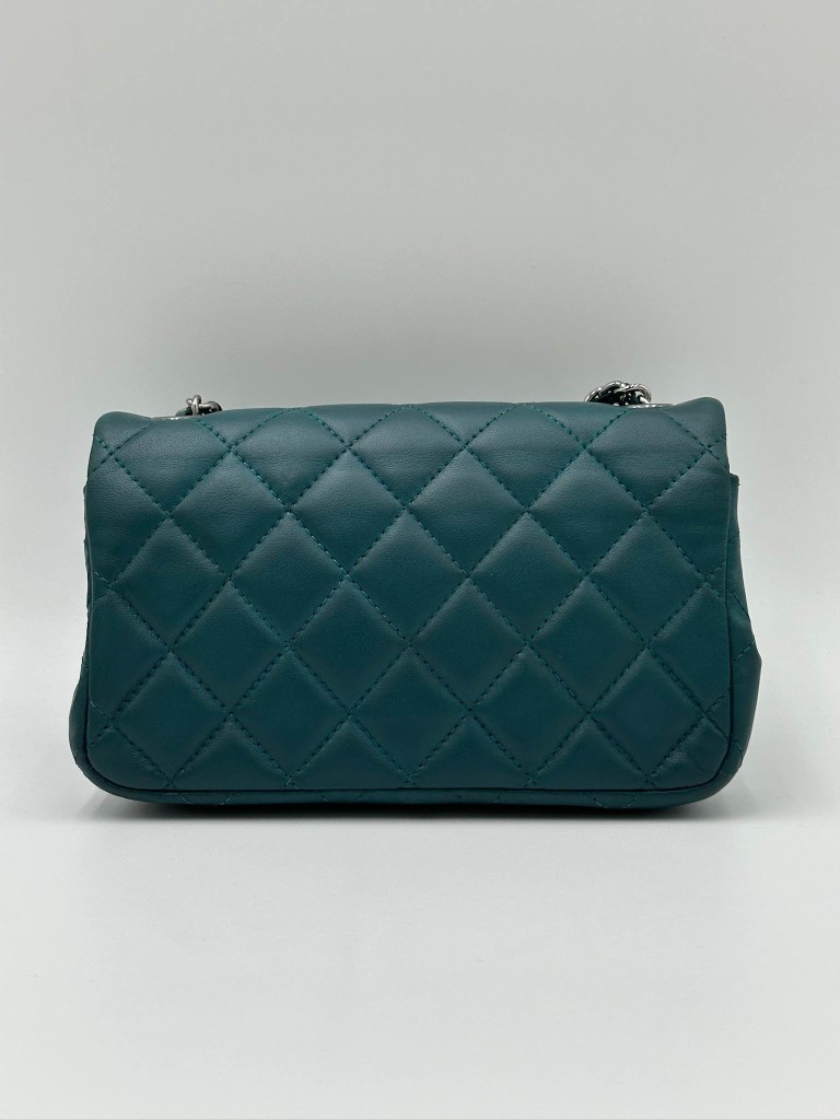 Classic Extra Mini bag