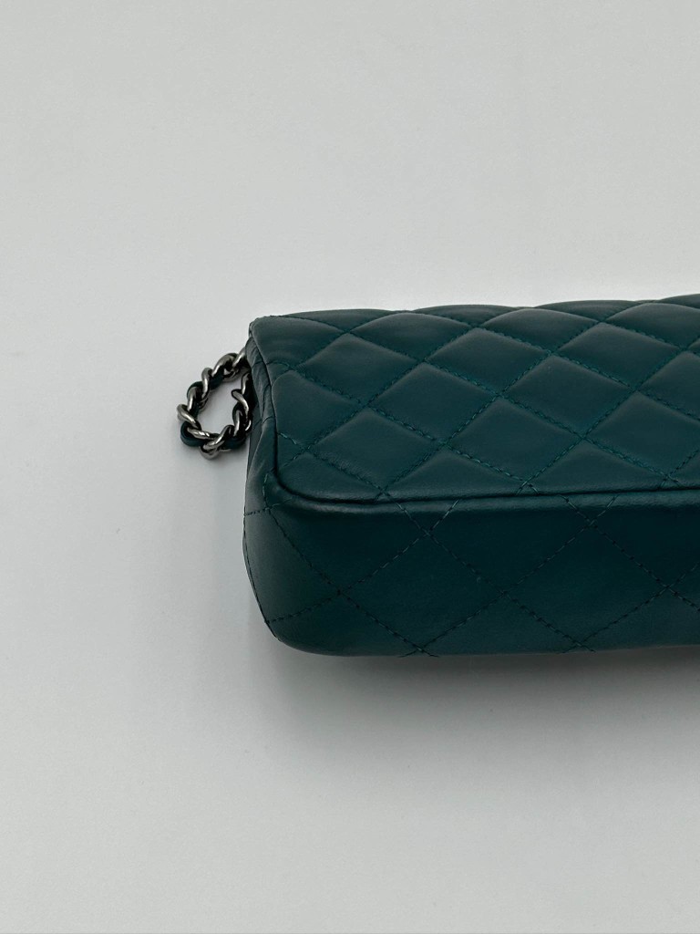 Classic Extra Mini bag