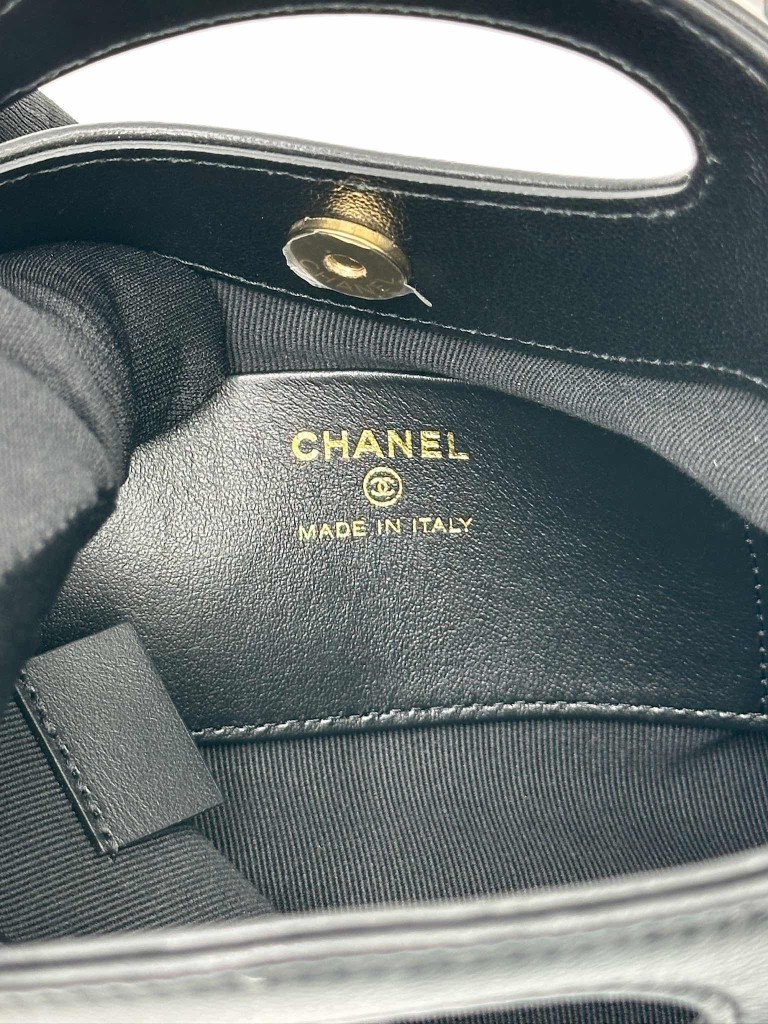 Chanel 31 Nano torebka