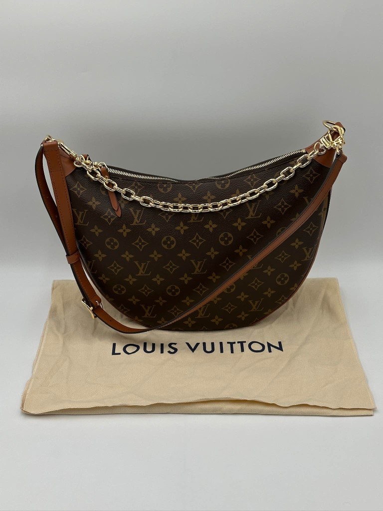 LOUIS VUITTON Reverse Monogram Loop Hobo bag