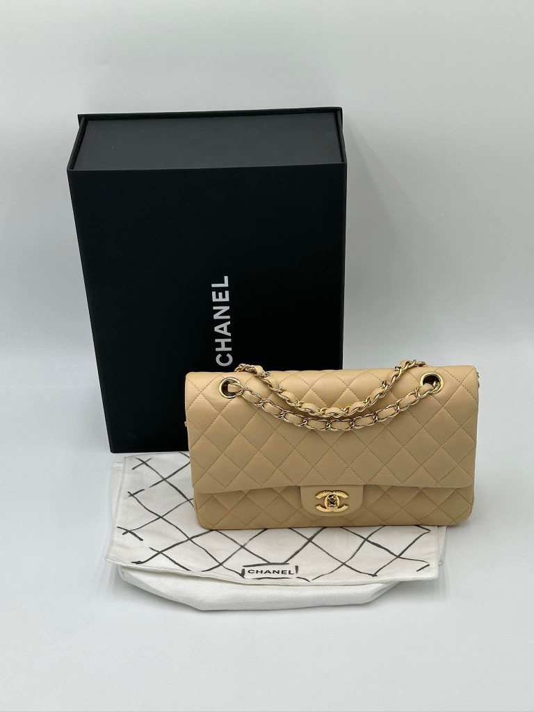 Chanel Classic Medium Double Flap torebka