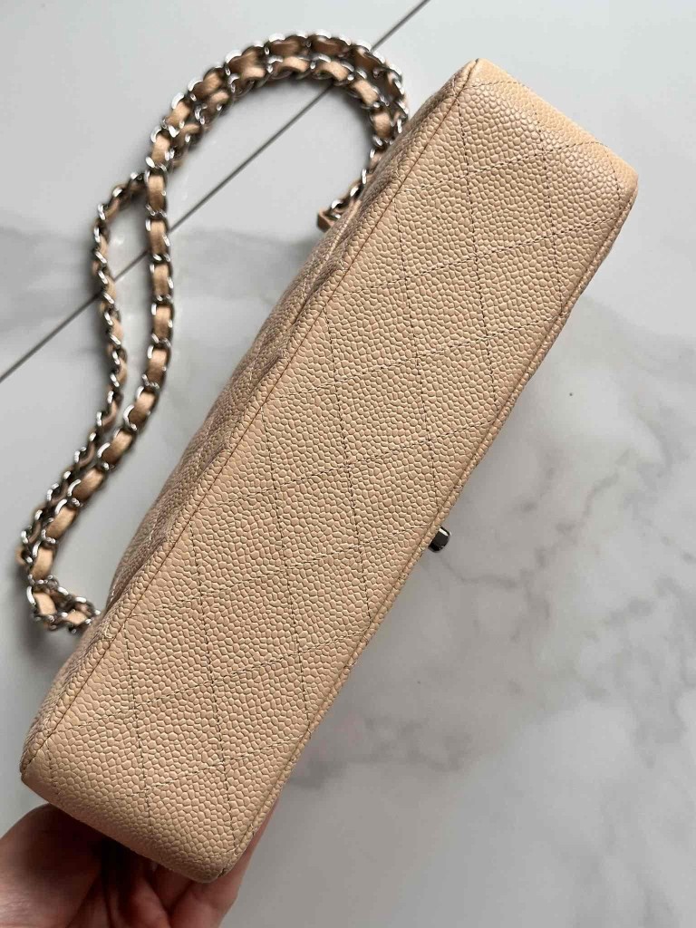 Chanel Classic Medium Double Flap torebka