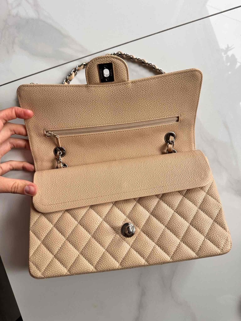 Chanel Classic Medium Double Flap torebka