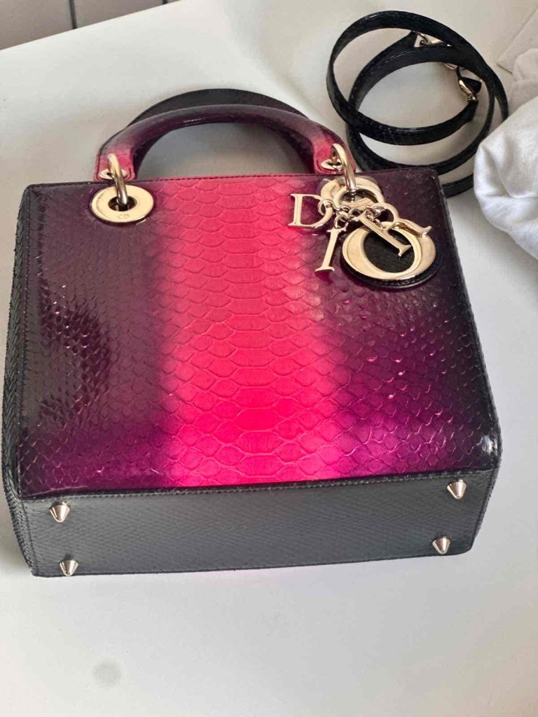 Christian Dior Lady Dior Medium bag