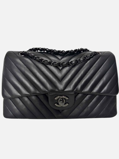 Chanel Classic Medium Double Flap bag so black