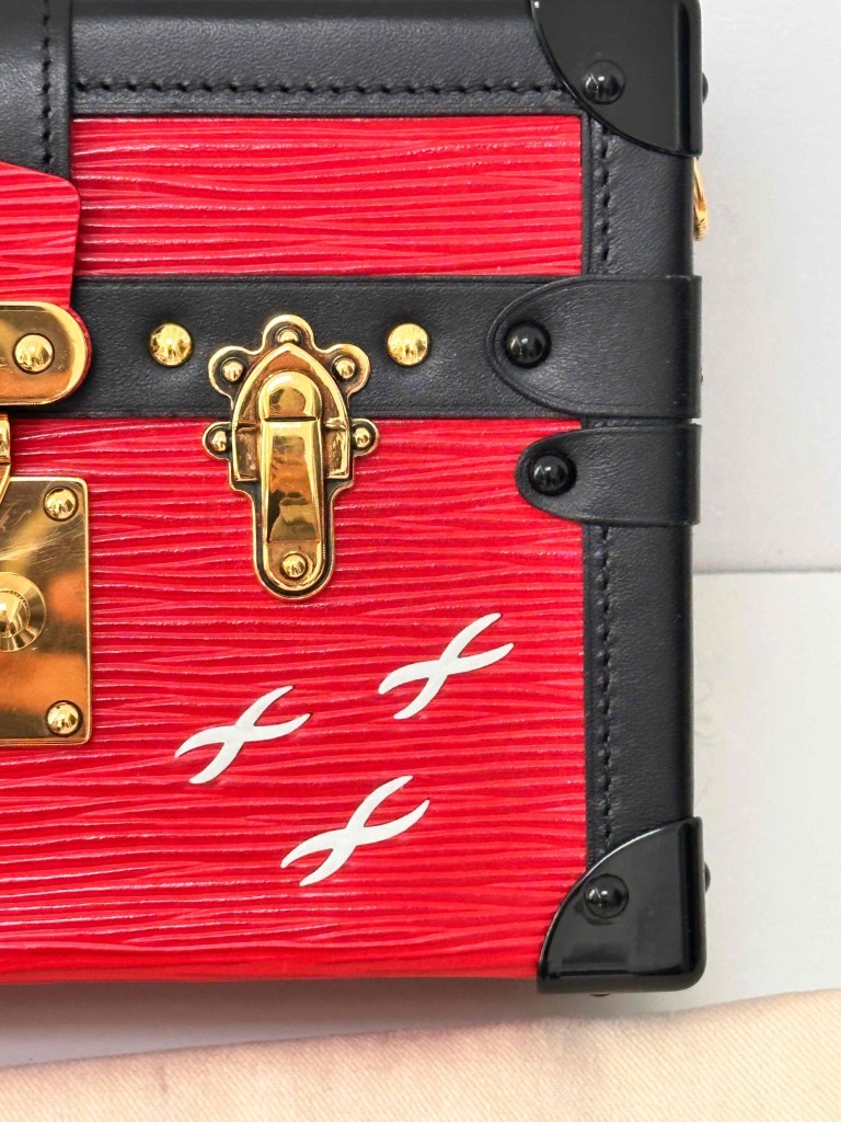 LOUIS VUITTON Petite Malle bag