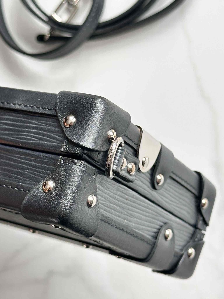LOUIS VUITTON Petite Malle torebka