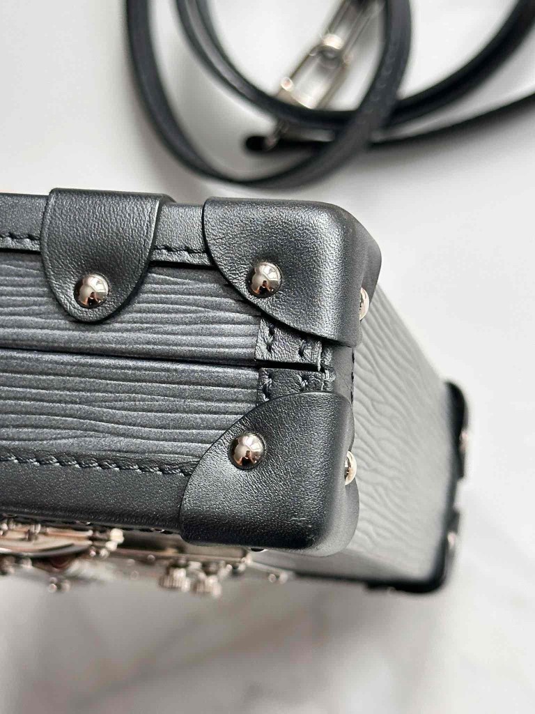 LOUIS VUITTON Petite Malle torebka