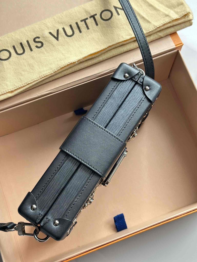 LOUIS VUITTON Petite Malle torebka
