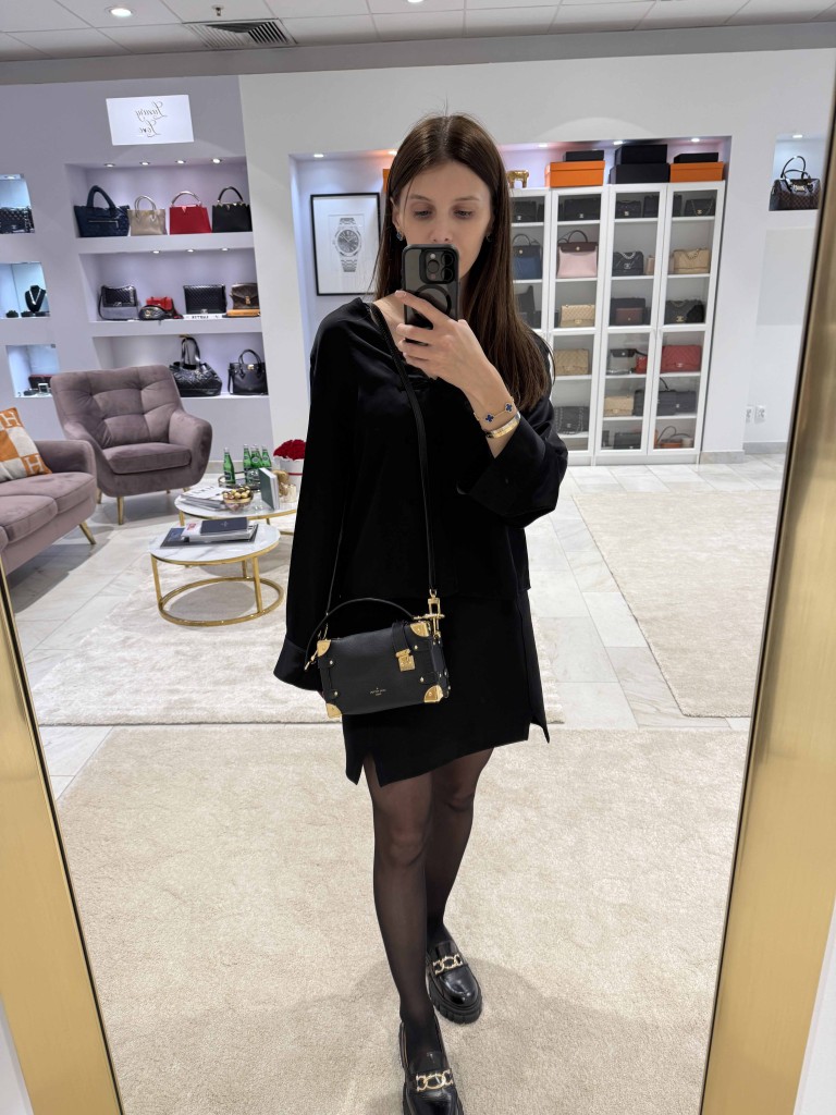 LOUIS VUITTON pouch side trunk PM bag