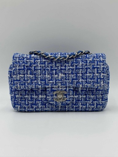 chanel classic mini