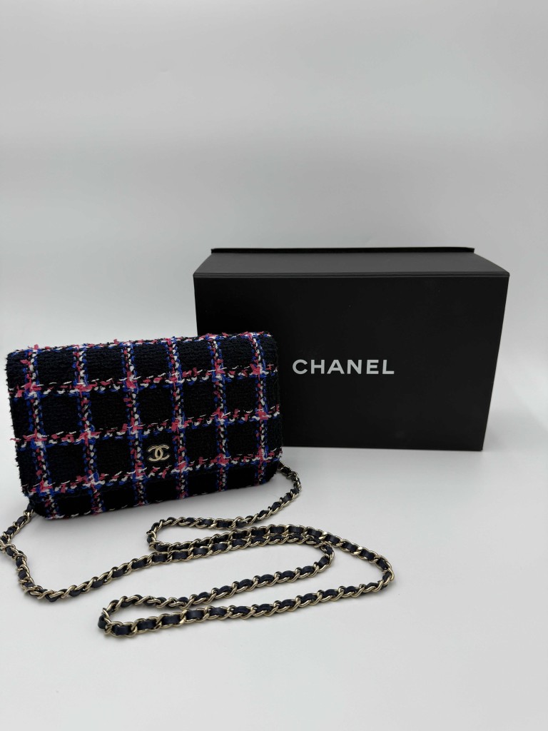 Chanel Wallet on Chain