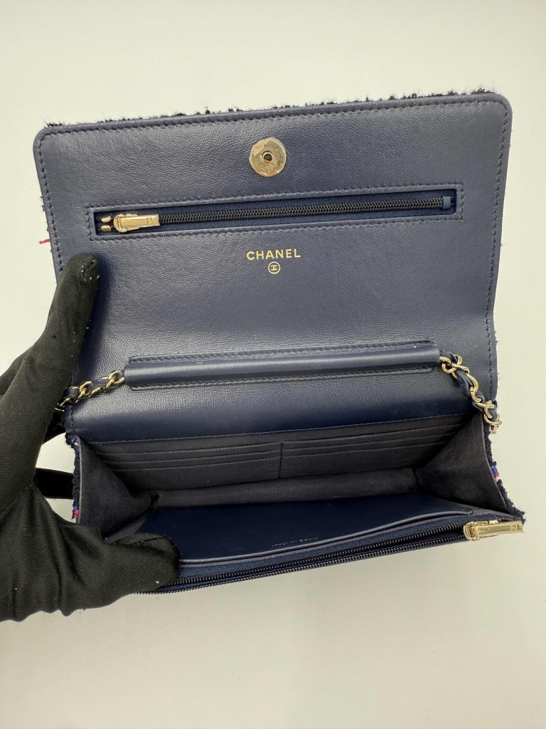 Chanel Wallet on Chain
