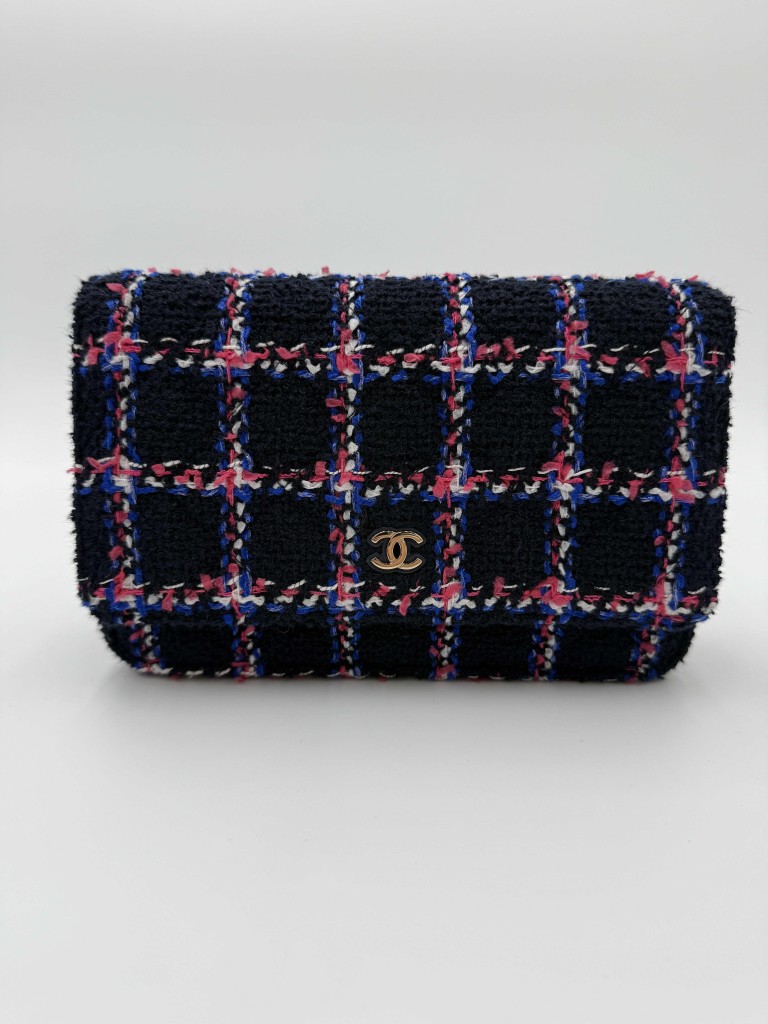 Chanel Wallet on Chain