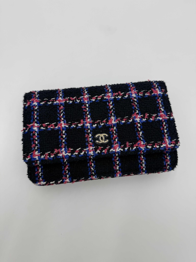 Chanel Wallet on Chain