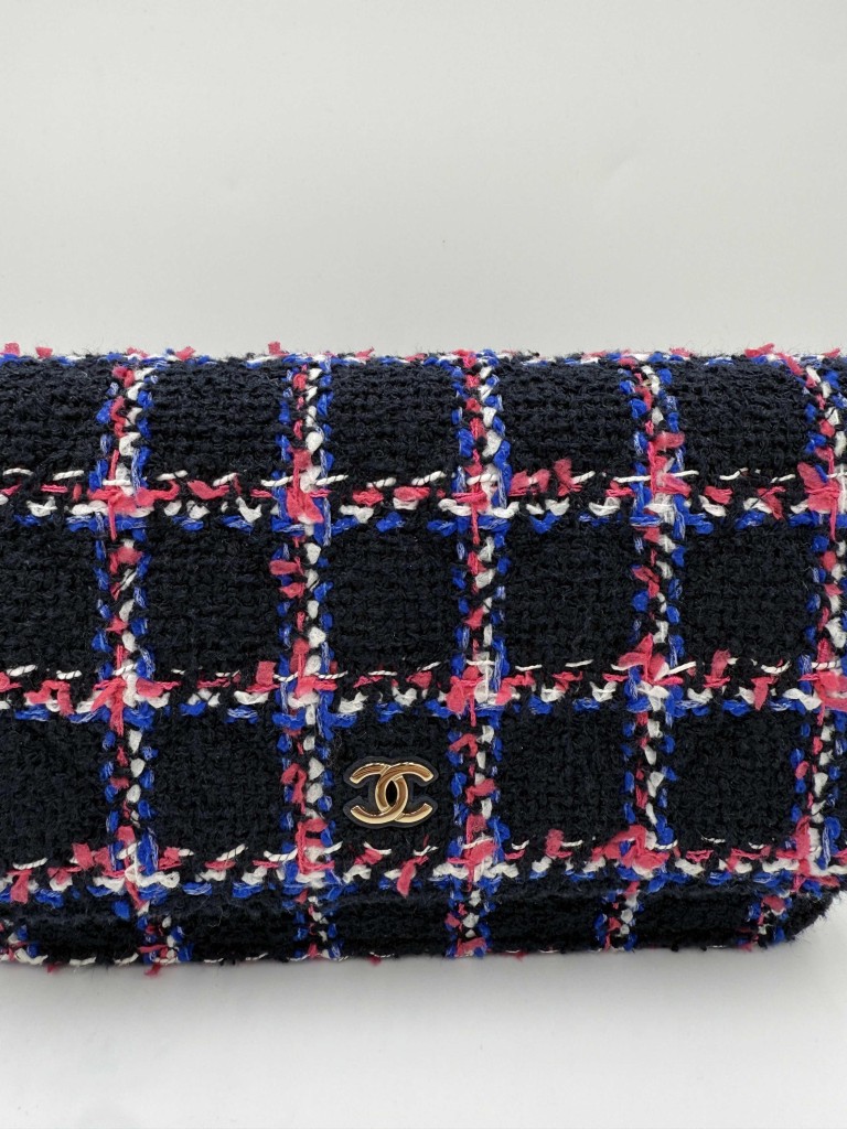 Chanel Wallet on Chain