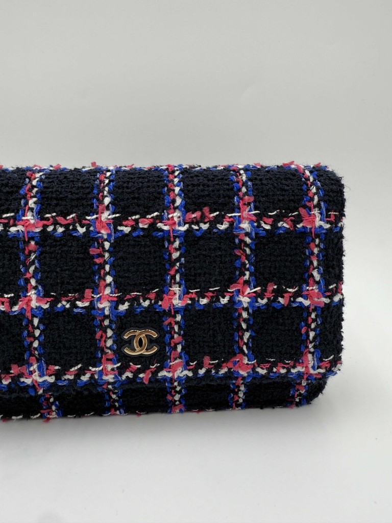 Chanel Wallet on Chain