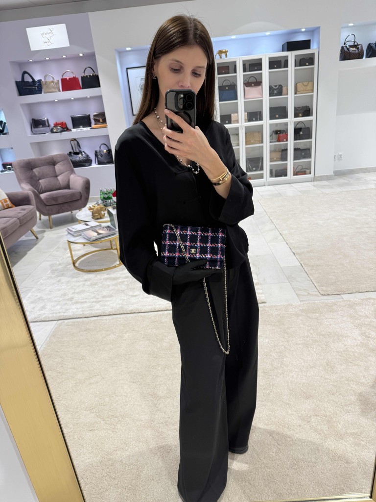 Chanel Wallet on Chain