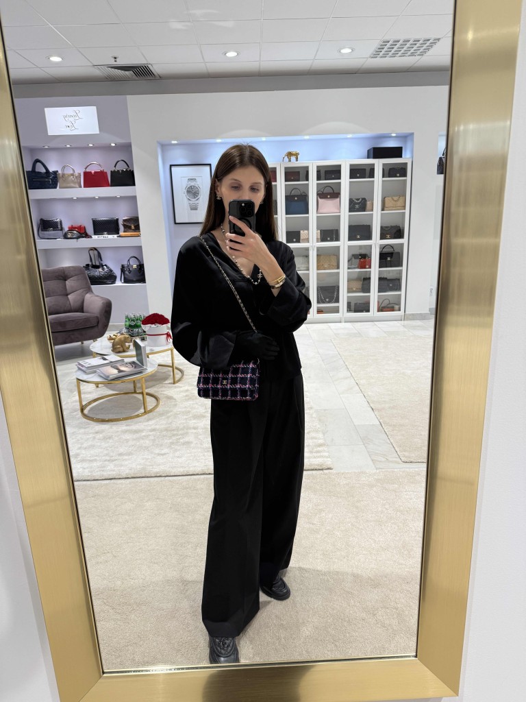 Chanel Wallet on Chain