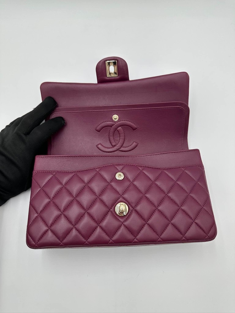 Chanel Classic Medium Double Flap torebka