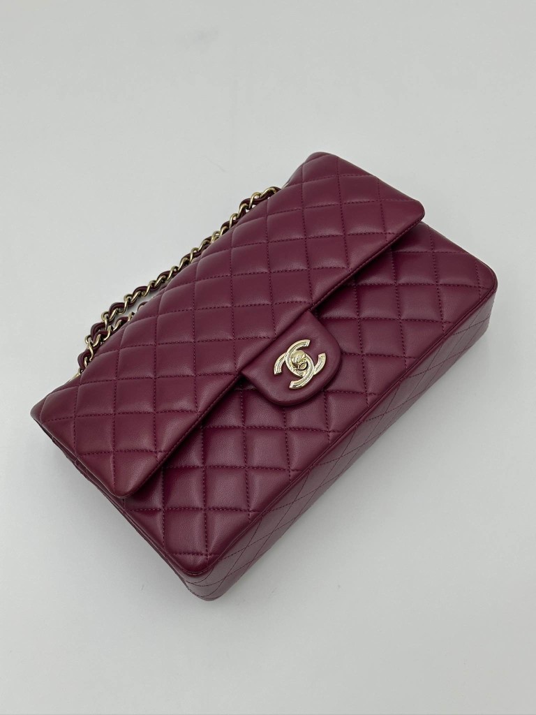 Chanel Classic Medium Double Flap torebka