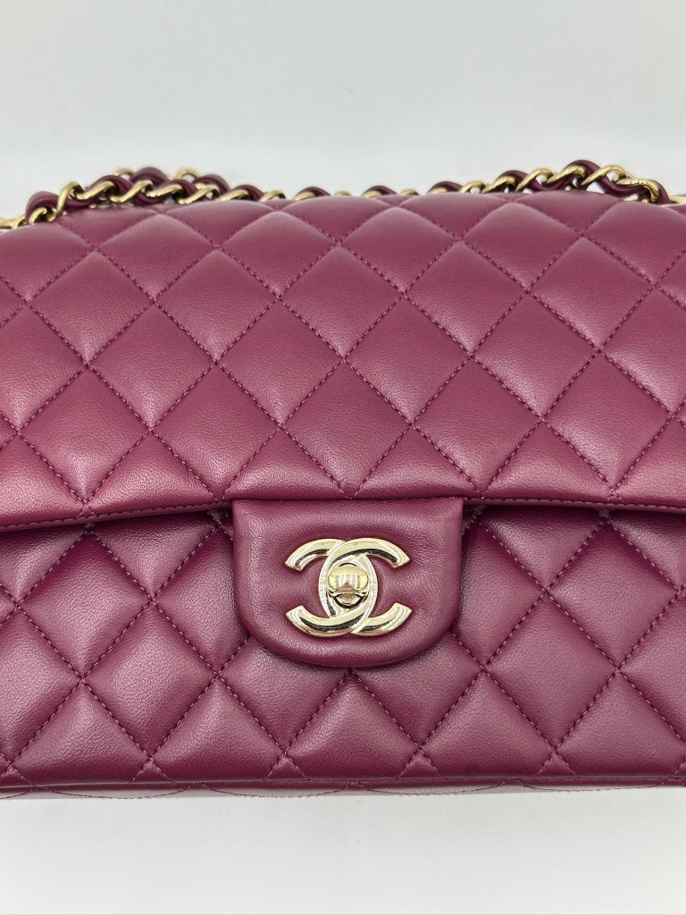 Chanel Classic Medium Double Flap torebka