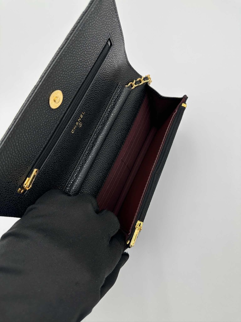 Chanel Wallet on Chain