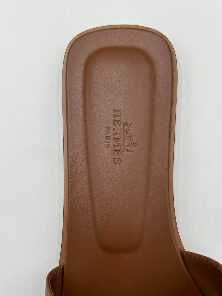 Klapki Hermes Oran