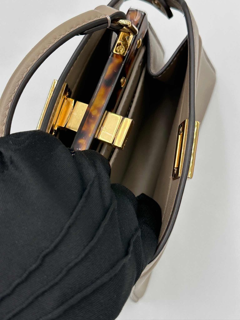 Fendi Peekaboo ISeeU Petite torebka