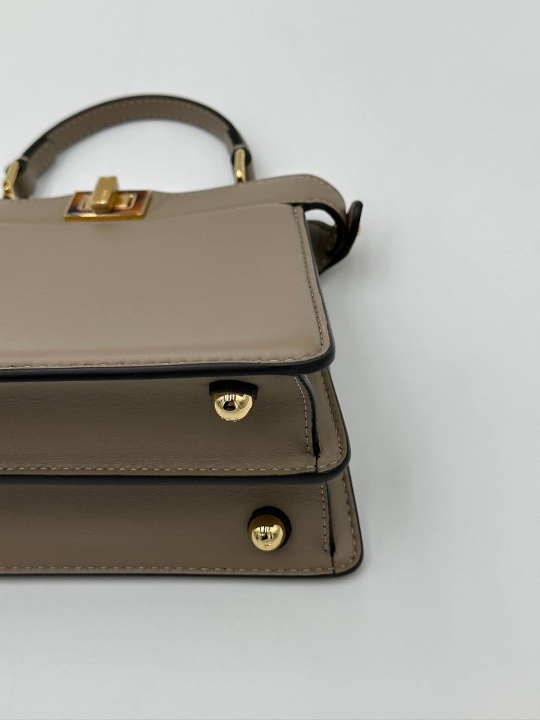 Fendi Peekaboo ISeeU Petite torebka