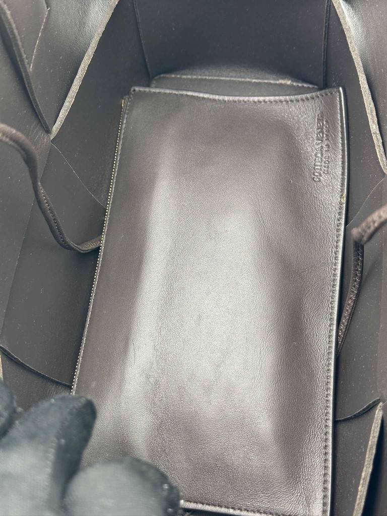 Bottega Veneta Arco Small torebka
