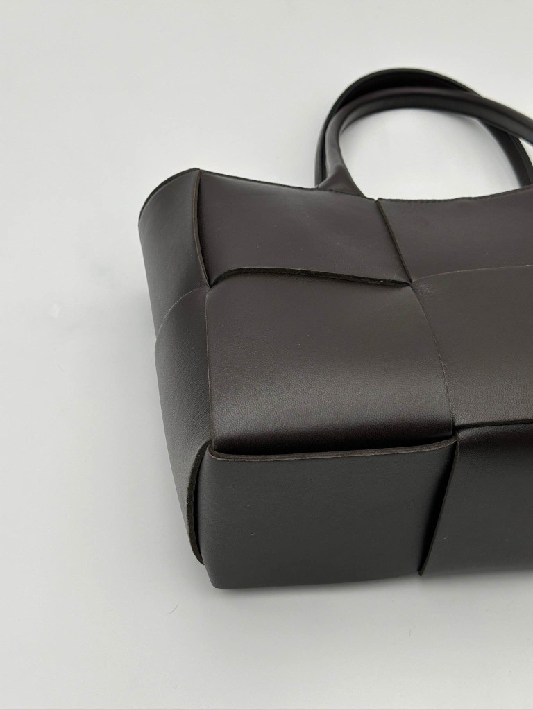 Bottega Veneta Arco Small torebka