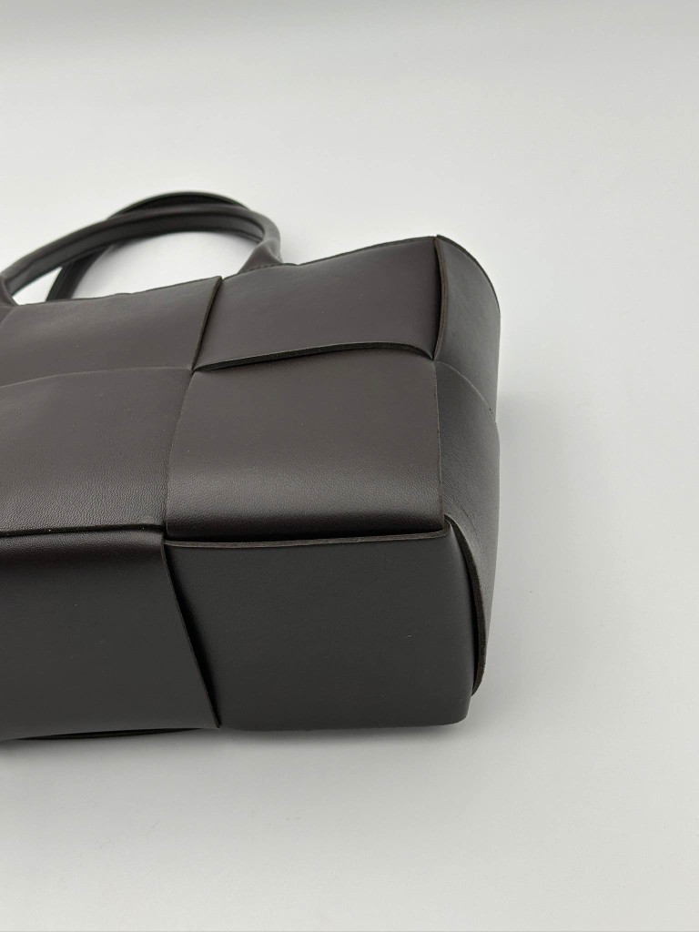 Bottega Veneta Arco Small torebka