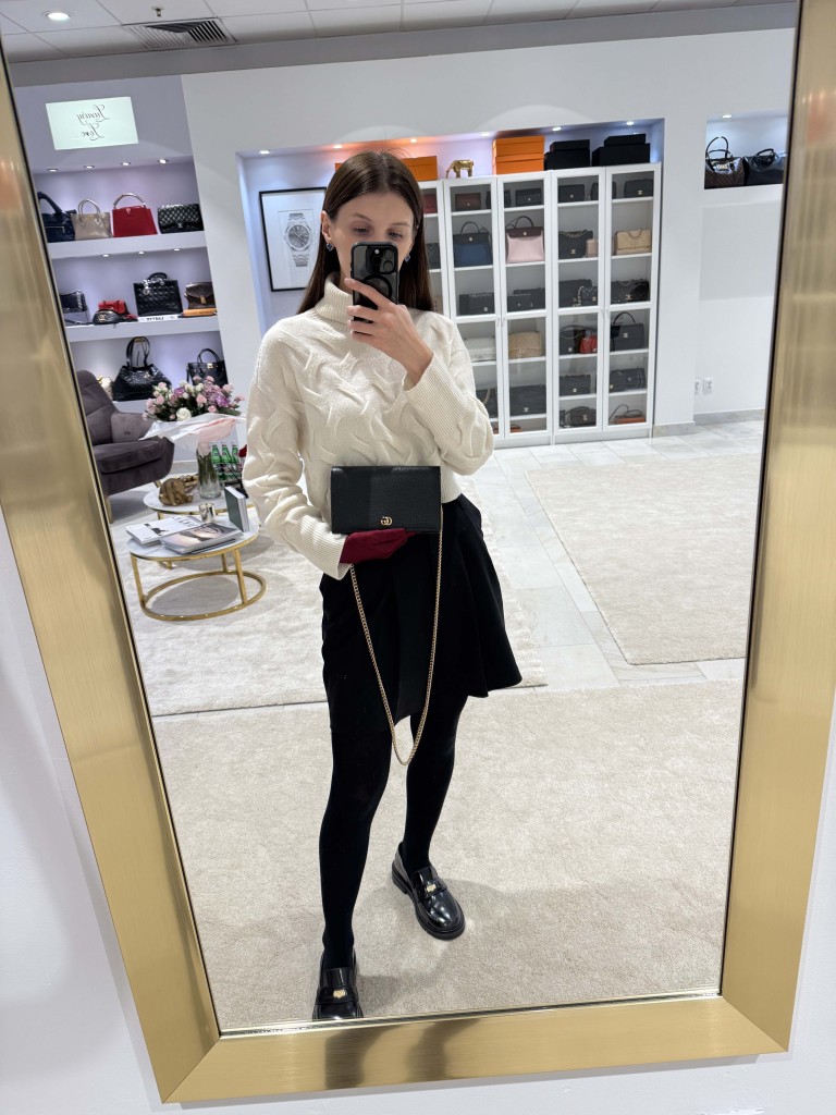 Gucci wallet on chain bag