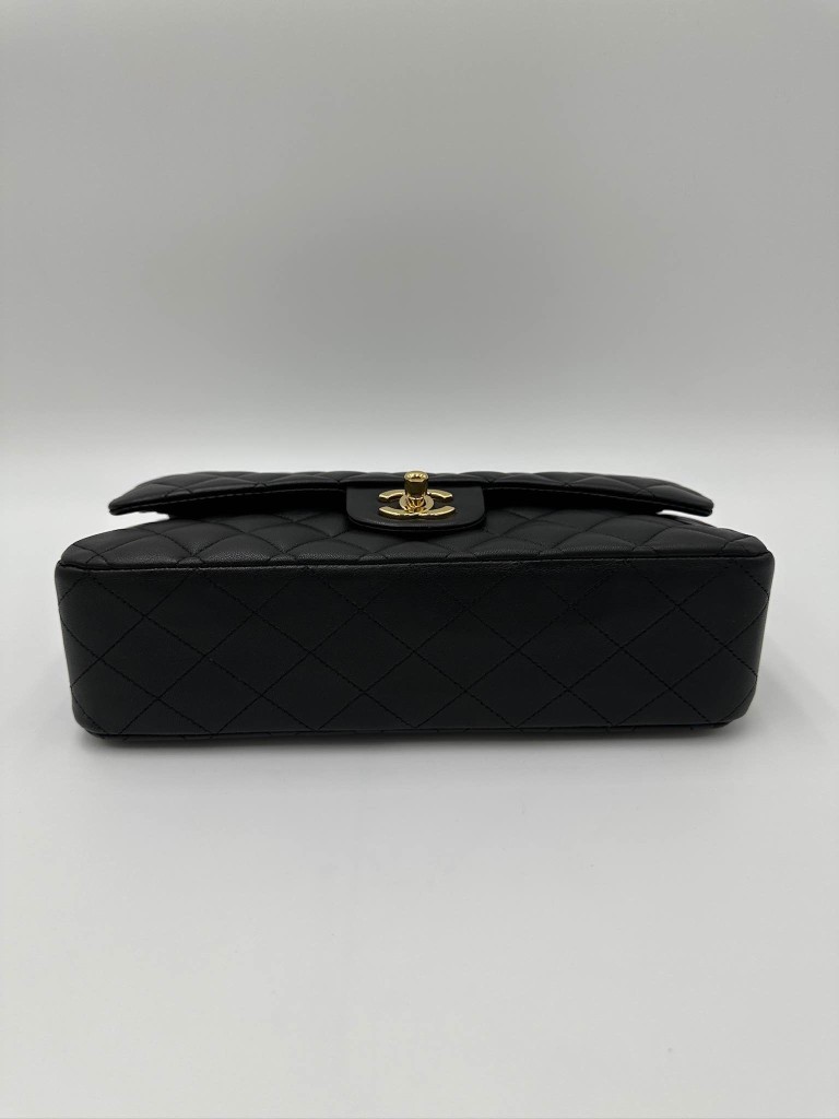 Chanel Classic Medium Double Flap torebka