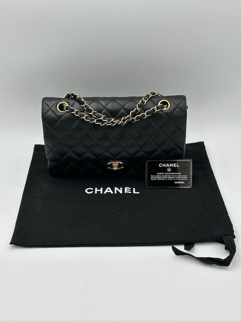Chanel Classic Medium Double Flap torebka