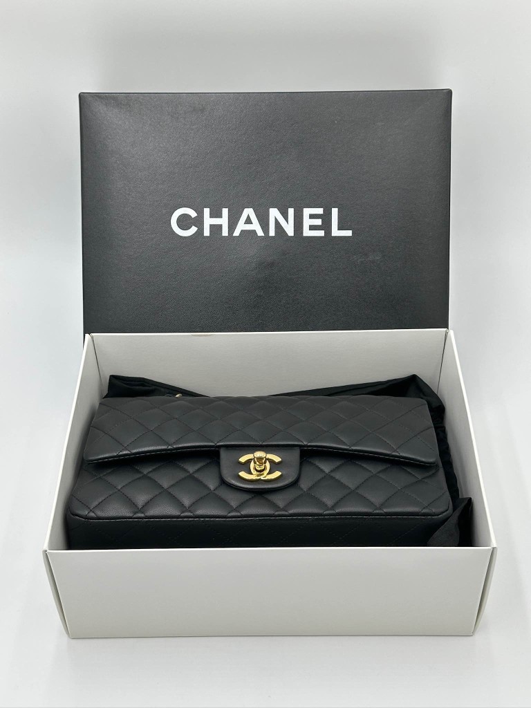 Chanel Classic Medium Double Flap torebka