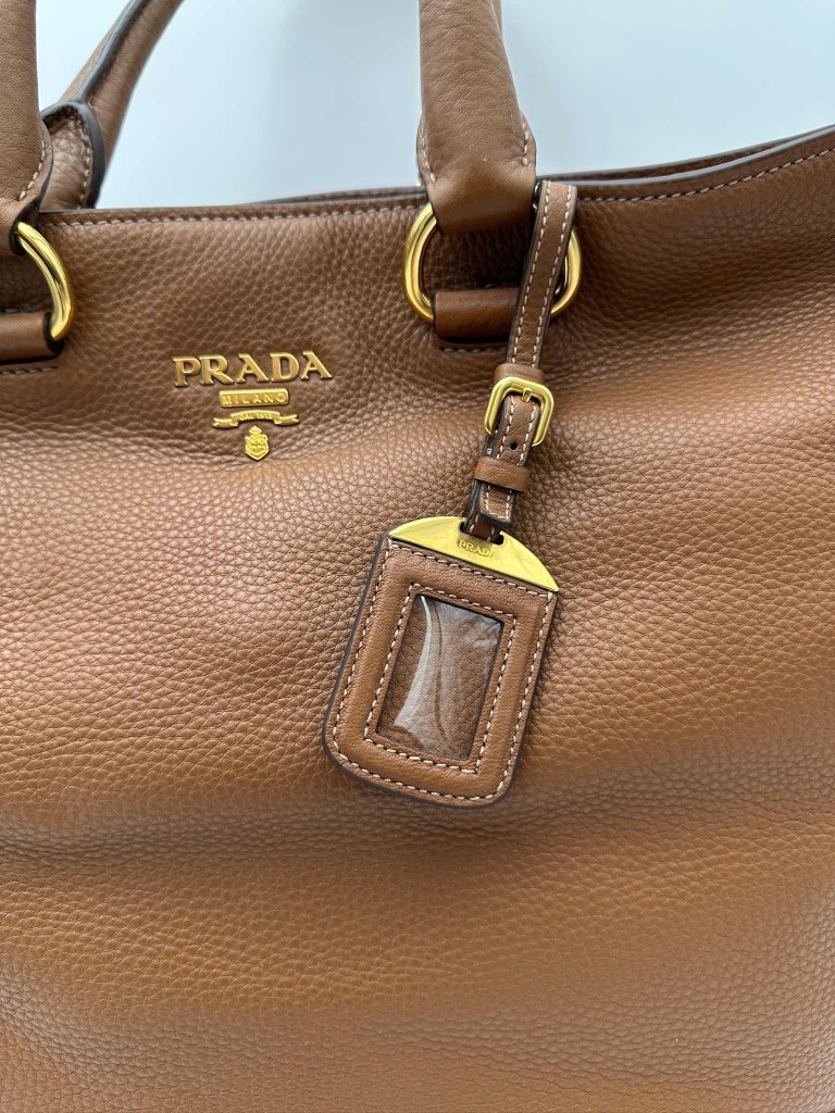 Prada Vitello Daino Tote torebka