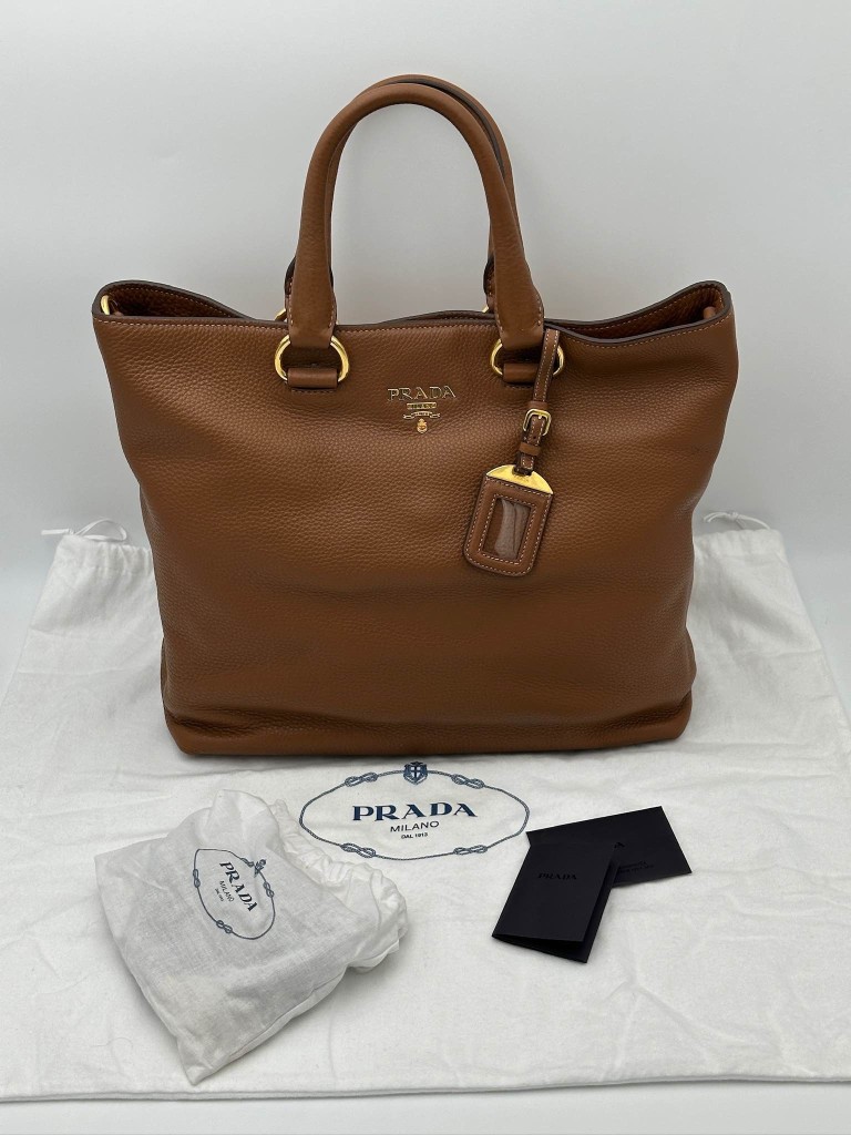 Prada Vitello Daino Tote torebka