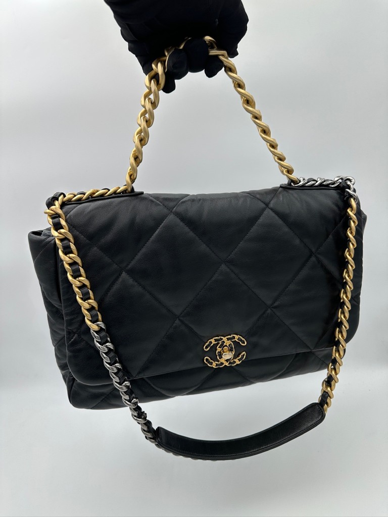Chanel 19 Maxi bag