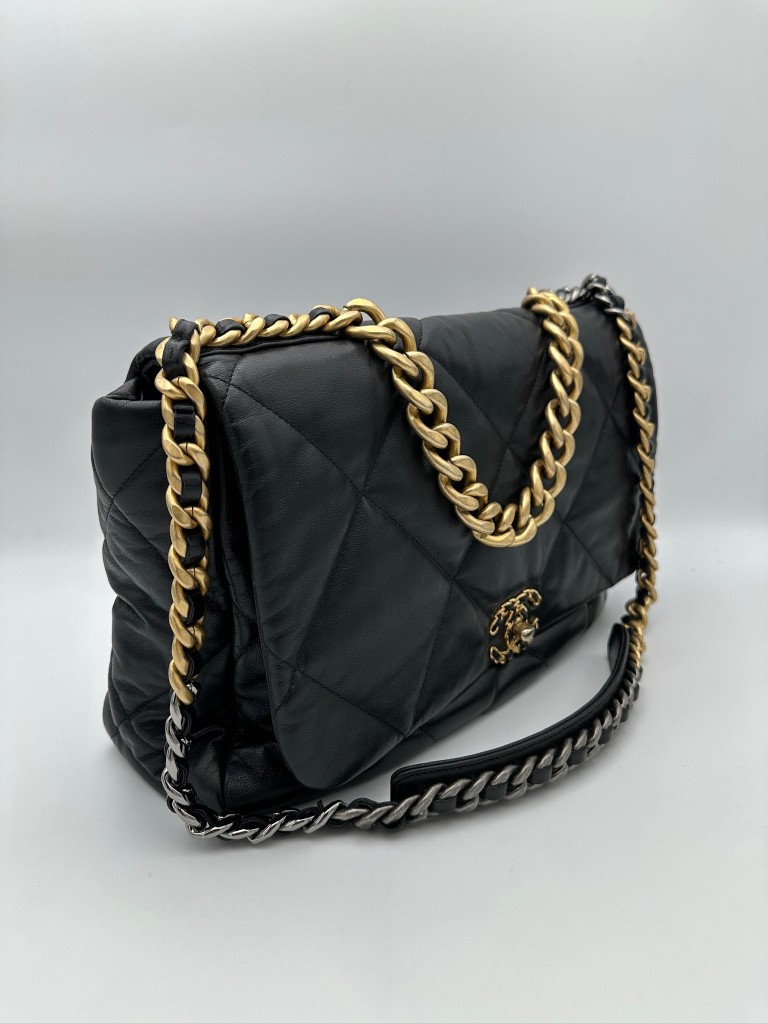 Chanel 19 Maxi torebka