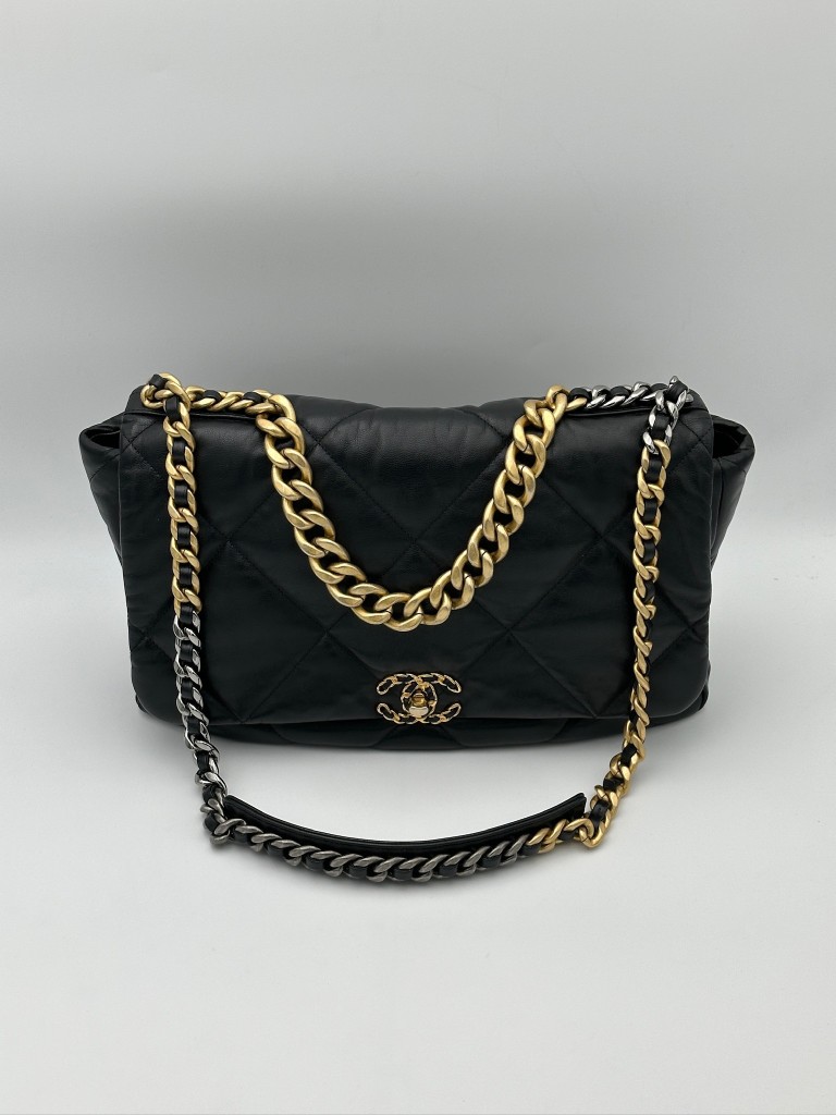 Chanel 19 Maxi bag