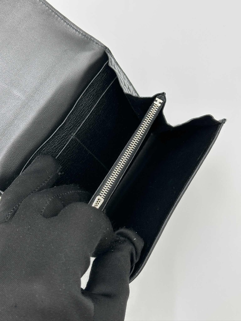 Hermes Constance wallet