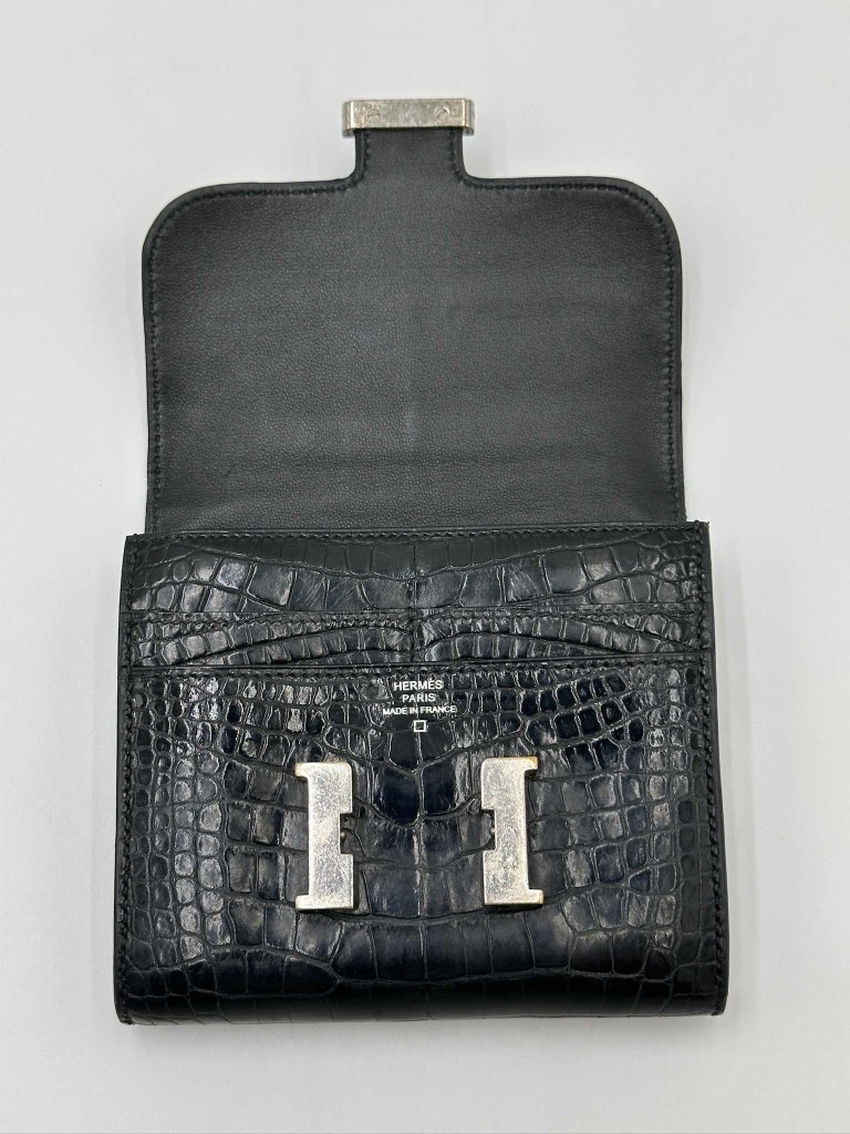 Hermes Constance wallet