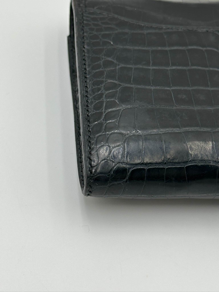 Hermes Constance wallet
