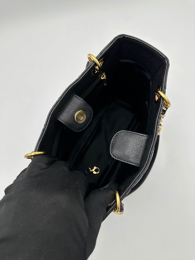 Torebka Chanel Petite Shopping Tote