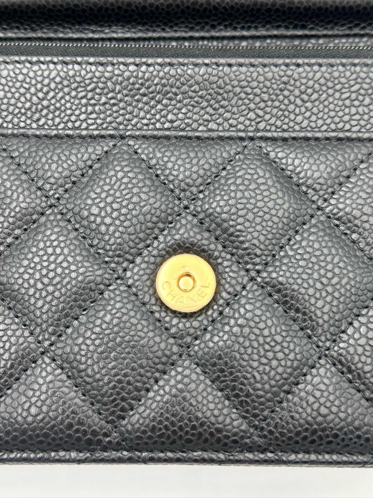 Chanel Wallet on Chain