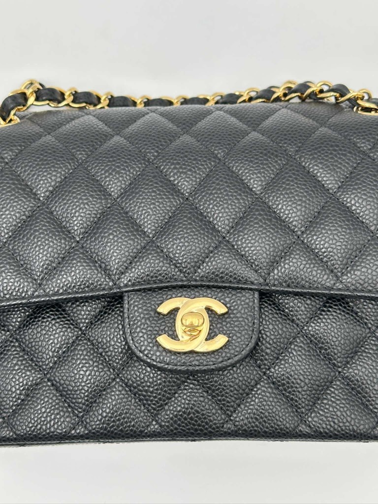 Chanel Classic Medium Double Flap torebka